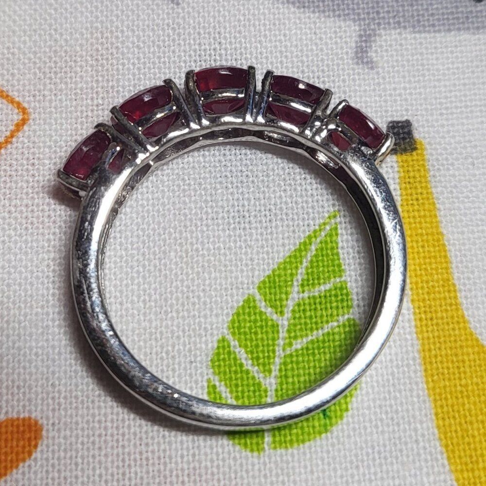 Niassa Ruby 5 Stone Sterling Silver Ring - Picture 5 of 6